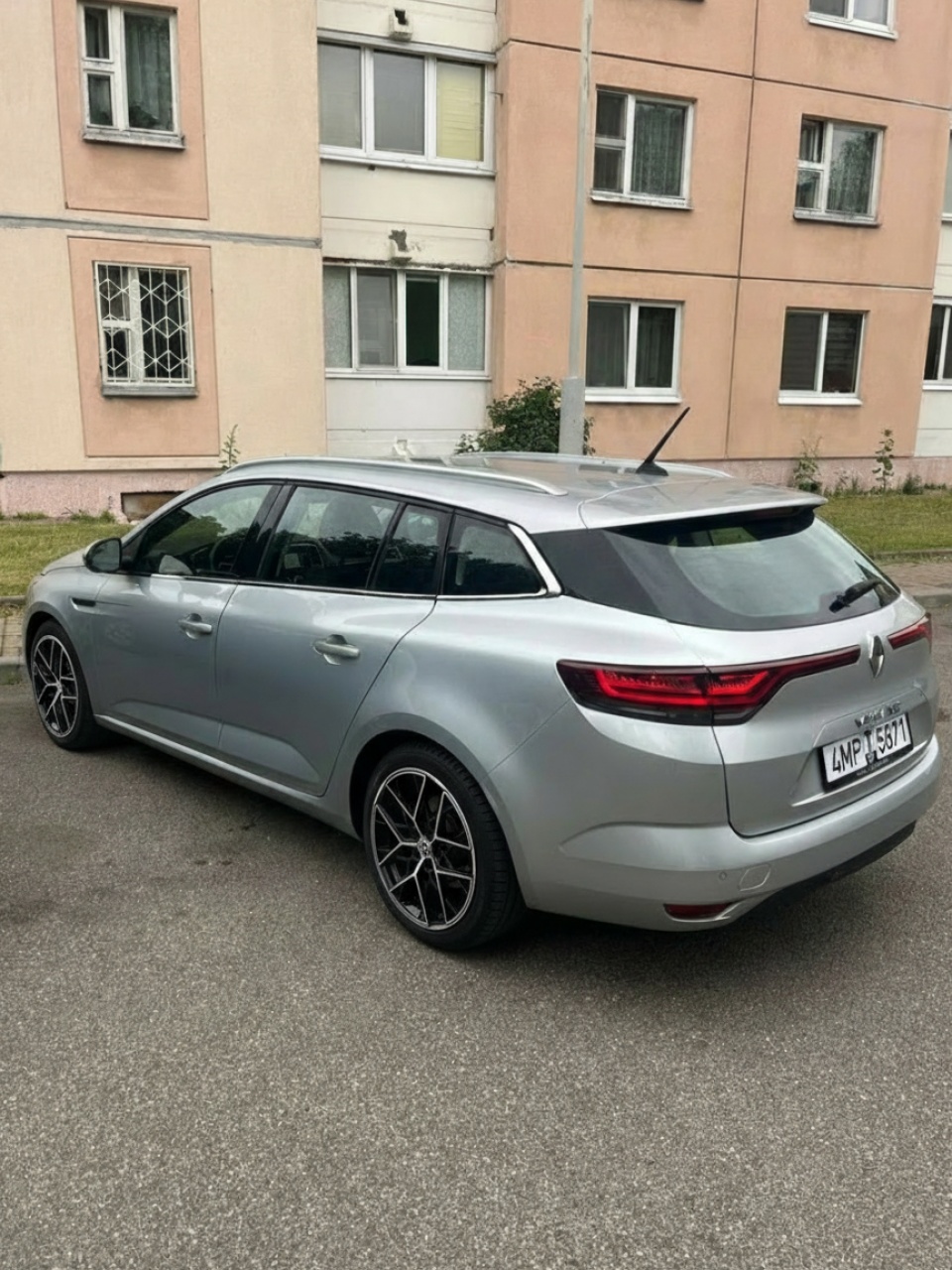 RENAULT Megane — После примерки